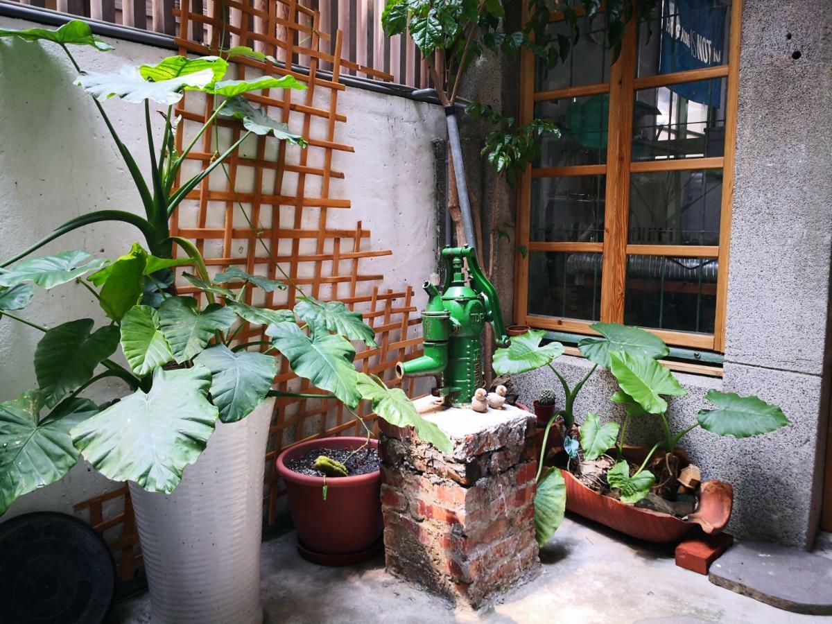 Honey House Tainan Bed & Breakfast Eksteriør bilde